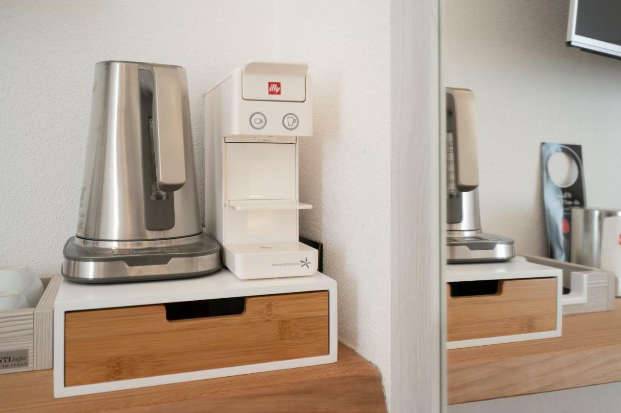 Corso Umberto Rooms Olbia Ngoại thất bức ảnh